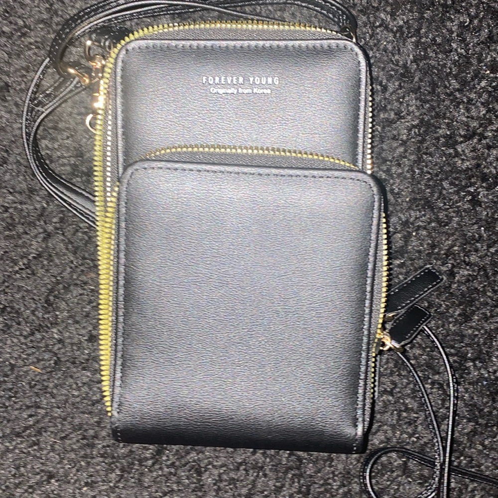 Pre loved forever young crossbody travel purse bag. Excellent condition